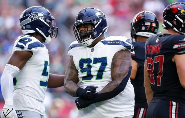 Seahawks Fill Massive Hole By Re-Signing Reliable DT Johnathan Hankins