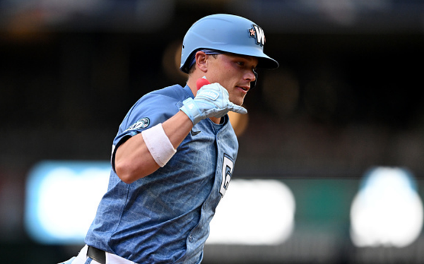 5 Non-Obvious Sellers Mariners Could Buy From on Trade Market