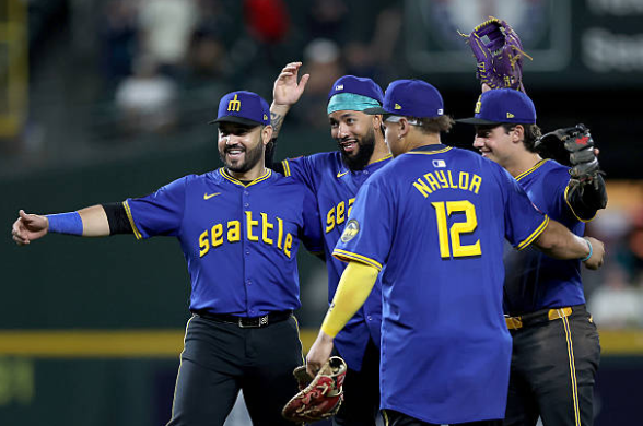 Good, Bad, and Ugly: Mariners Get Massive Win on Walk-Off Homer vs. Rangers