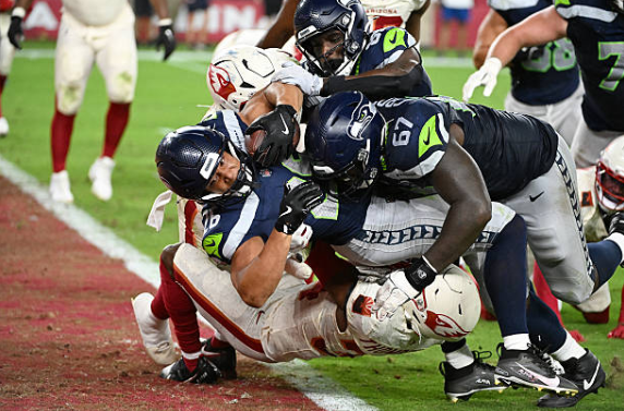 Rapid Reaction: Seahawks Survive Cardinals’ Comeback, Escape With 23-20 Win