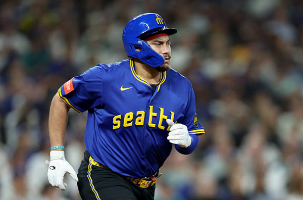 Mariners’ Offense Cools Off as Dodgers Take Game 1 of Final Regular Season Series