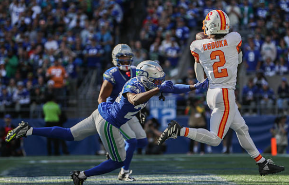 Film Breakdown: Diagnosing Seahawks’ Coverage Breakdowns vs. Buccaneers