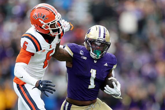 WATCH: Did Huskies Get Snubbed With Top 25 Omission Following Win vs. Illinois?