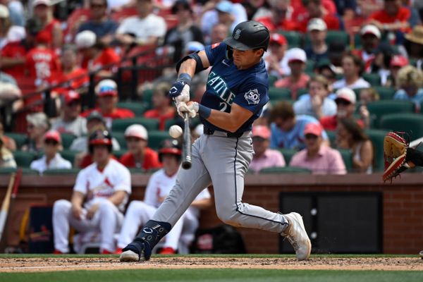 It’s Time to Take Mariners’ Cole Young Seriously Among MLB’s Best Young Second Basemen