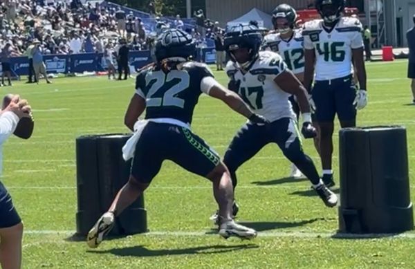 Camp Takeaways: Rookies, Demarcus Lawrence Star in Seahawks’ First Padded Practice