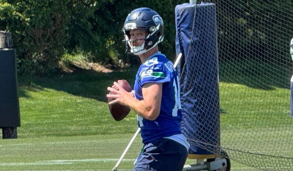 Camp Takeaways: Sam Darnold, QBs Ace Situational Ball in Seahawks’ 14th Practice