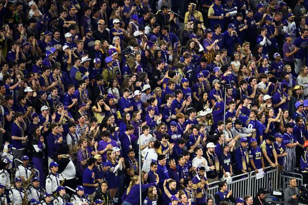 More College Football is Good, So Washington Huskies' Fans Should Be All in on 24-Team Playoff