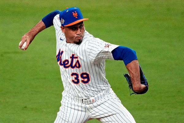 WATCH: Which Relievers Could Mariners Pursue in Free Agency?