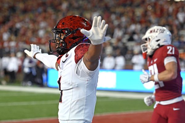 Super Bowl Champion Seahawks Bolster Secondary, Pass Rush in Pre-Combine Mock Draft