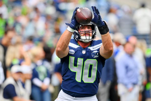 Robbie Ouzts, Elijah Arroyo Among Seahawks’ Inactives vs. Rams in NFC Championship Game