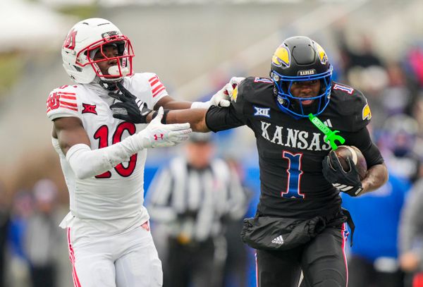 Seahawks Trade Back, Select Kansas WR Emmanuel Henderson With Pick 199 in 2026 NFL Draft