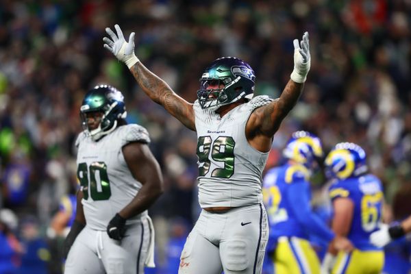 Seahawks’ Path to Super Bowl Revolves Around Challenge of Slowing Potent Rams Offense