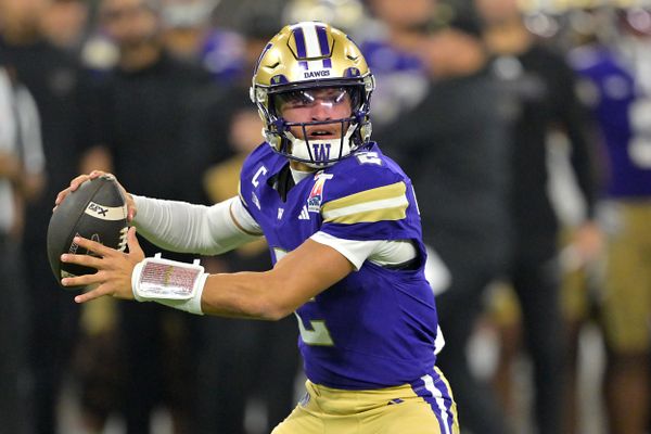 7 Questions Facing Huskies Heading into Spring Football