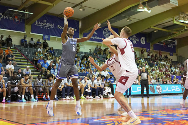 Dogged by Shooting Woes, Wazzu Men’s Basketball Drops Two of Three in Maui Invitational