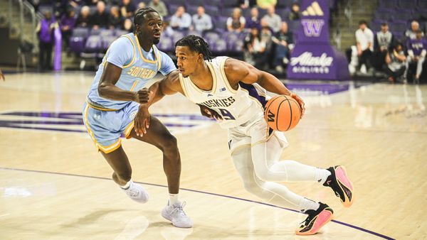 Huskies Men’s Basketball Gets Good Injury News on Wesley Yates III