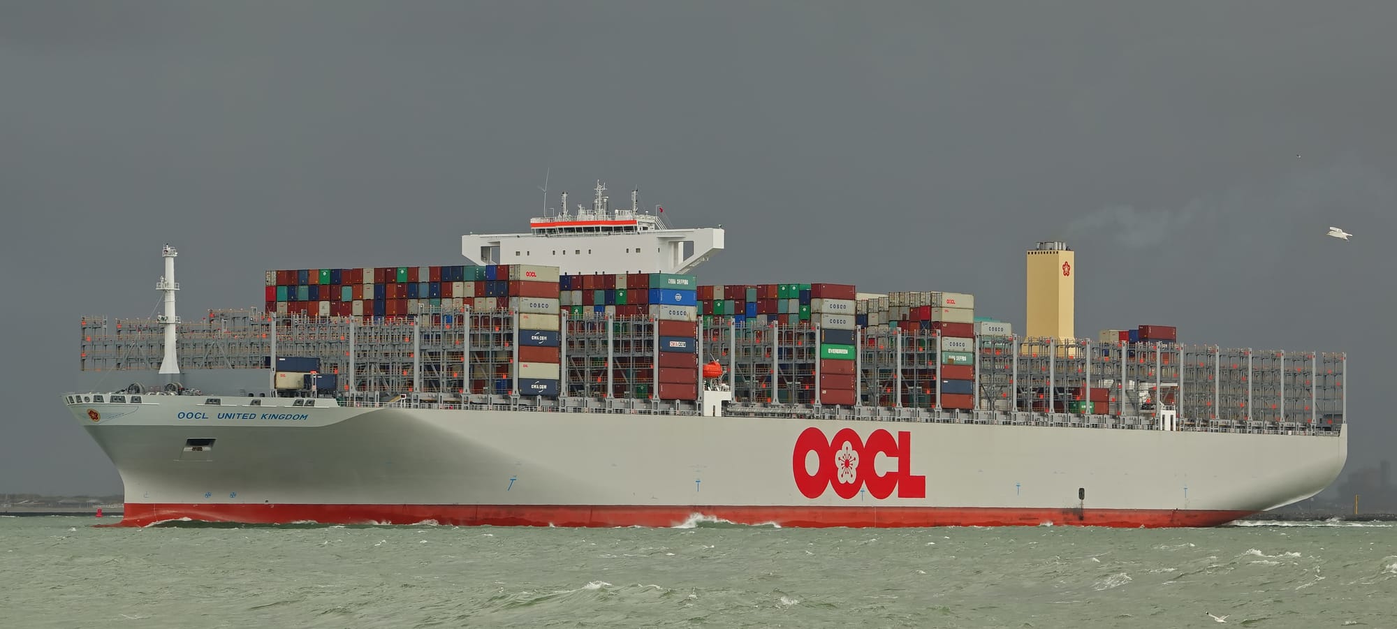 OOCL UNITED KINGDOM - Container Ship