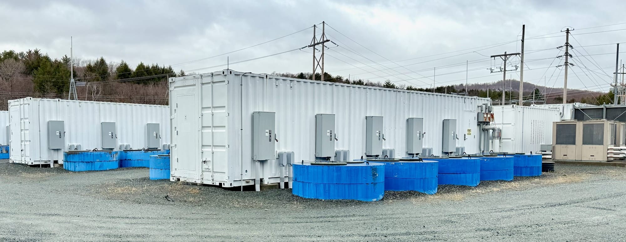 Beacon Power 20 MW flywheel energy storage plant in New York