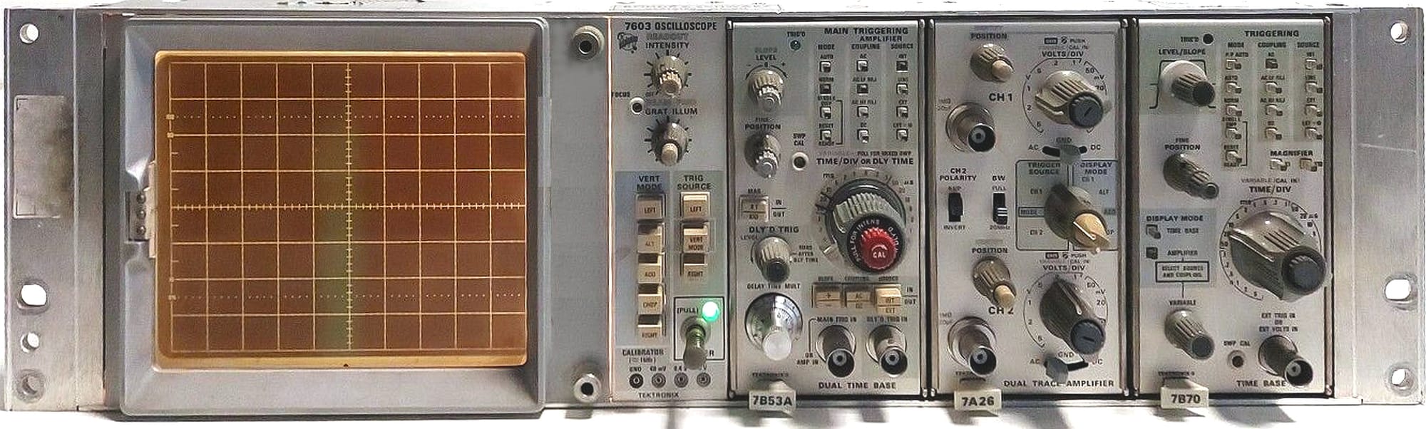 Oscilloscope Tektronix 7603 (1970s) for use in electronics and scientific laboratories