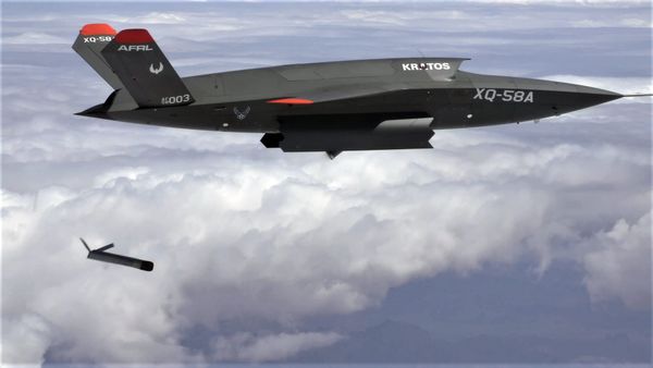 A XQ-58 Valkyrie deploys an Altius-600 unmanned aircraft system