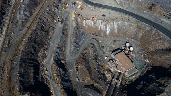 Can Critical Metals (CRML) Build Tanbreez? A Technical and Economic Audit of Its Greenland Rare Earth Mine and $1.85B Romanian Refinery