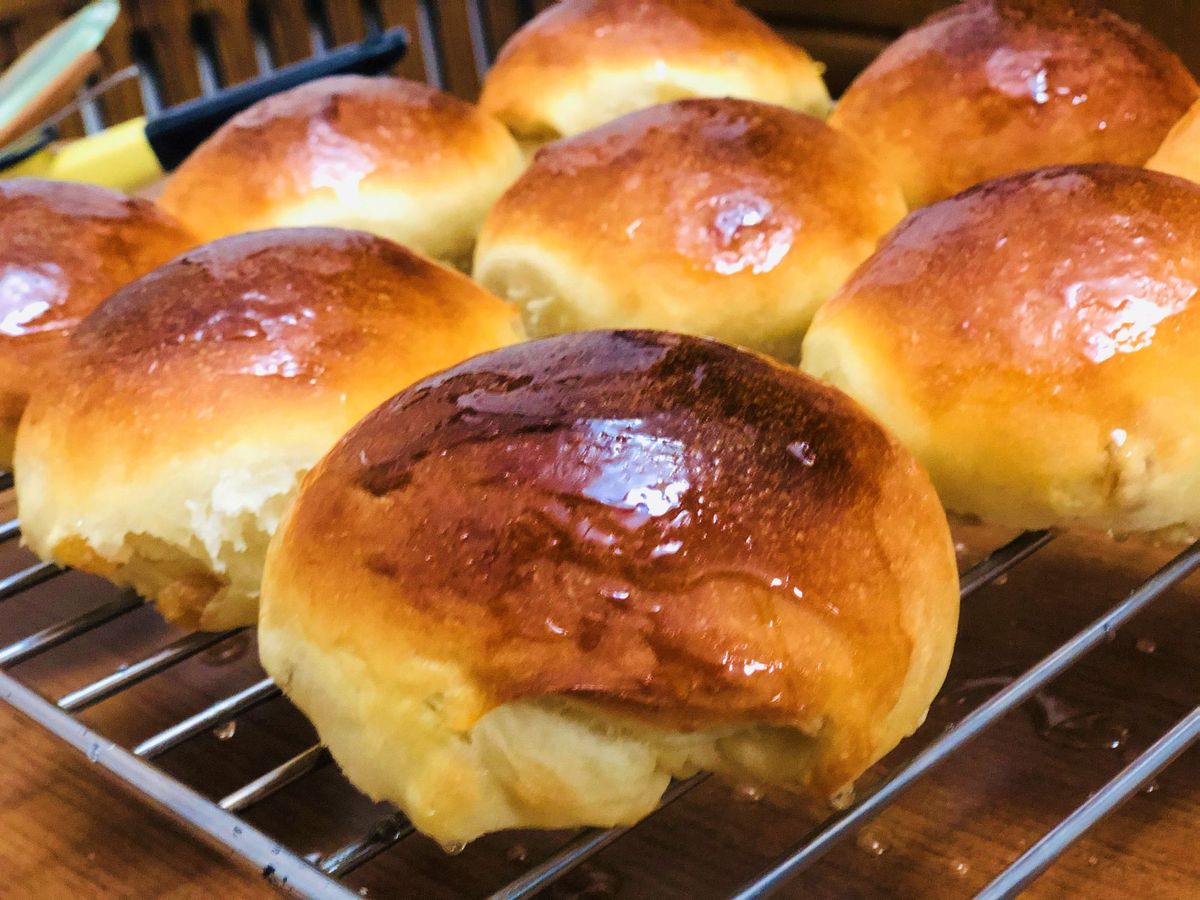 Buhteljni z marmelado