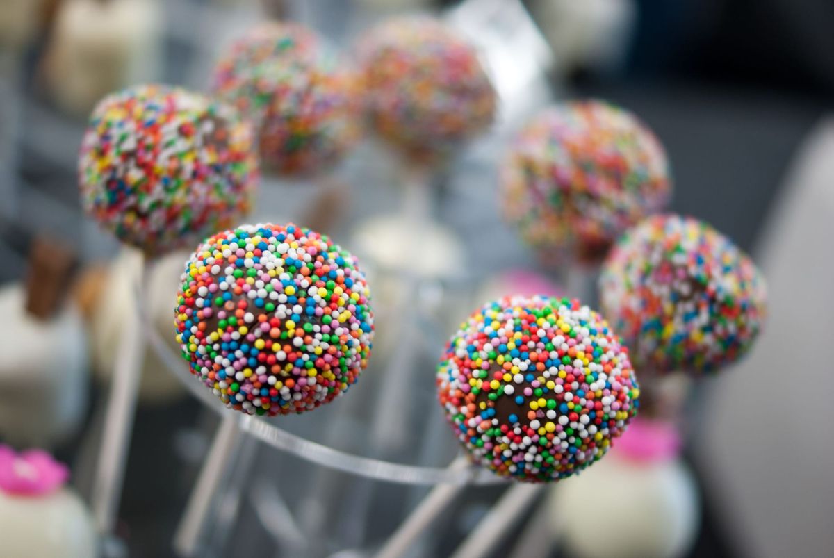 Cake pops brez peke