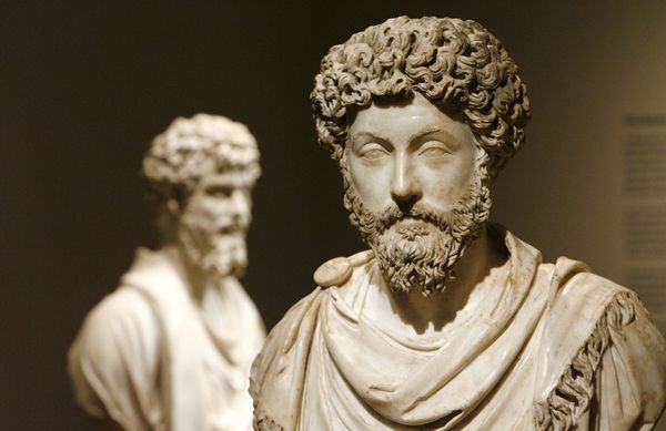 Divers, incluant : Philosophie, Développement personnel, Religion, Littérature, Psychologie.