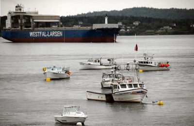 BOATS OF ALL SIZES
