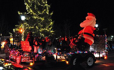 THE CHRISTMAS PARADE