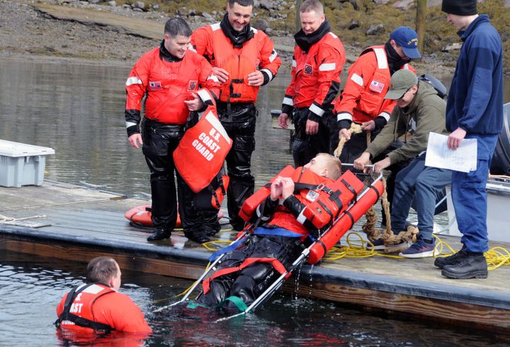 CONDUCTING A STOKES LITTER TRAINING