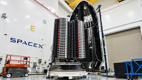 SpaceX Falcon 9 launches 27 Starlink satellites from California