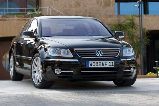 Volkswagen Phaeton - An Understated and Compellingly Quiet Luxury Car Experience