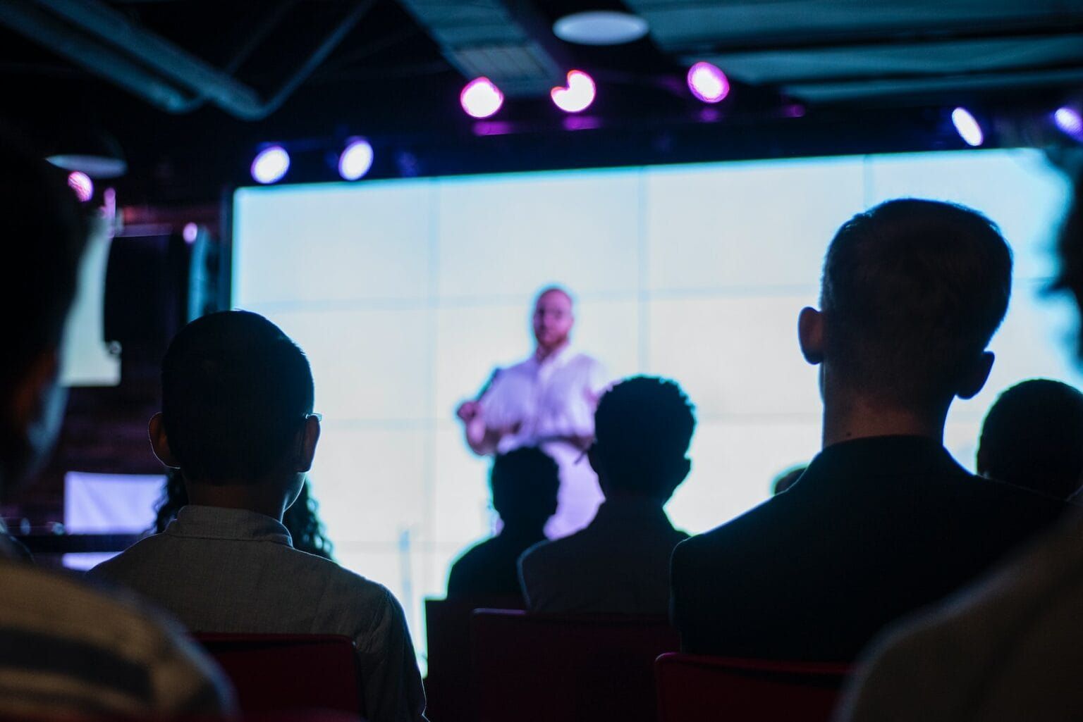 A lecture video-- can there be a good one? How to Shoot Video that Doesn't Suck