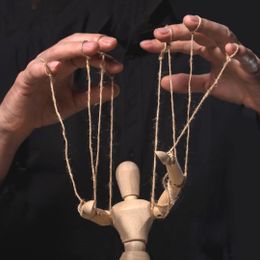 Страхове, власт и популизъм: САЩ, Полша, България