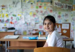 Симаф, която иска да учи и да стане лекарка