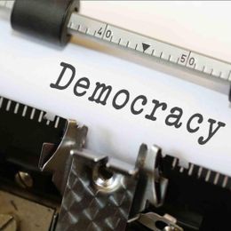 Как (не) се печелят демократични избиратели