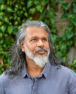 За политическите, личните и литературните призраци