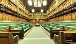 Очите надясно, носът наляво, или как го правят британците