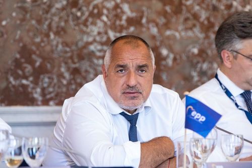 Борисов в ролята на народен трибун