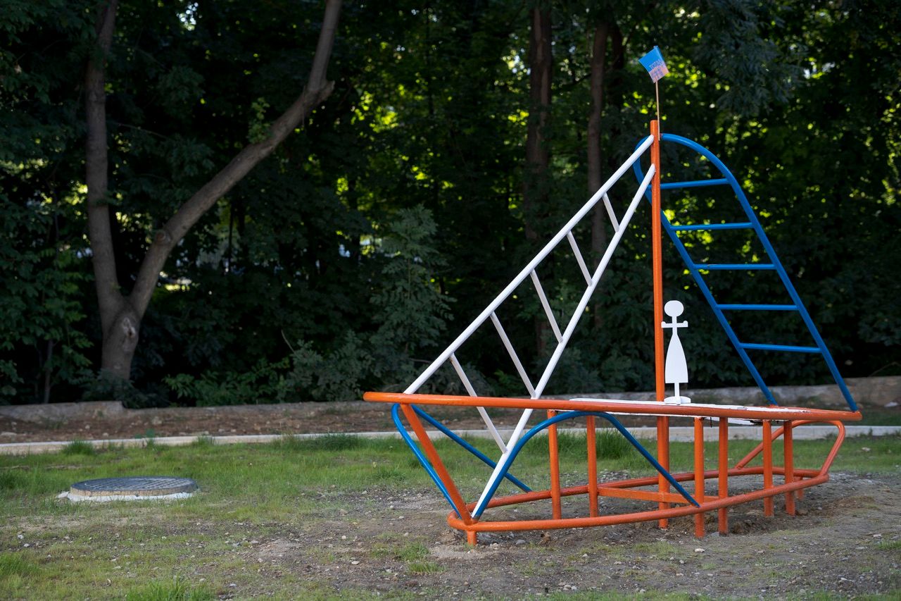 Откриването на изложбата „Тоталпроект“ © Cahaya Eleven и Йордан Йорданов