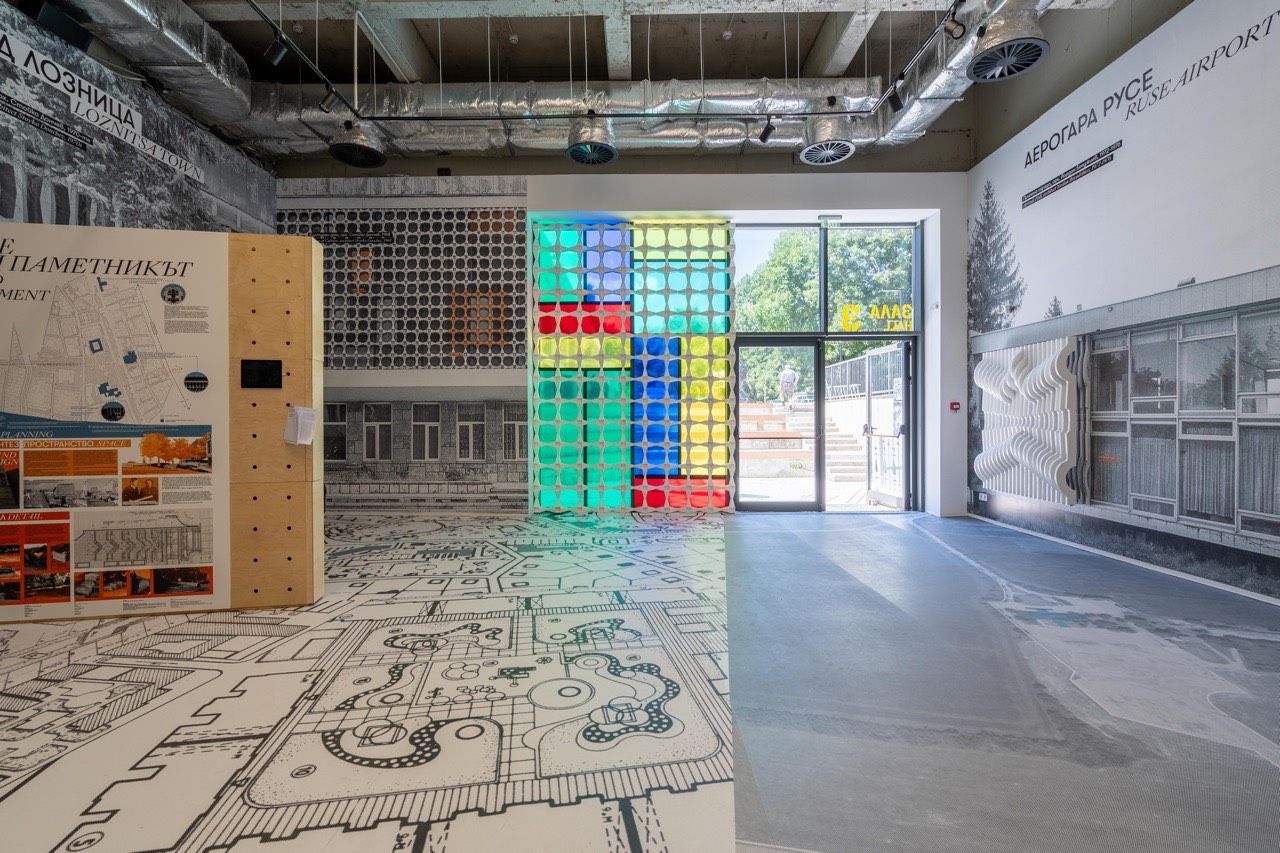 Изложбата „Тоталпроект“ © Studio Blenda