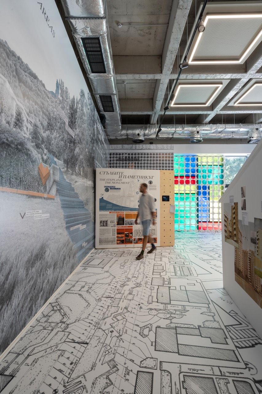 Изложбата „Тоталпроект“ © Studio Blenda