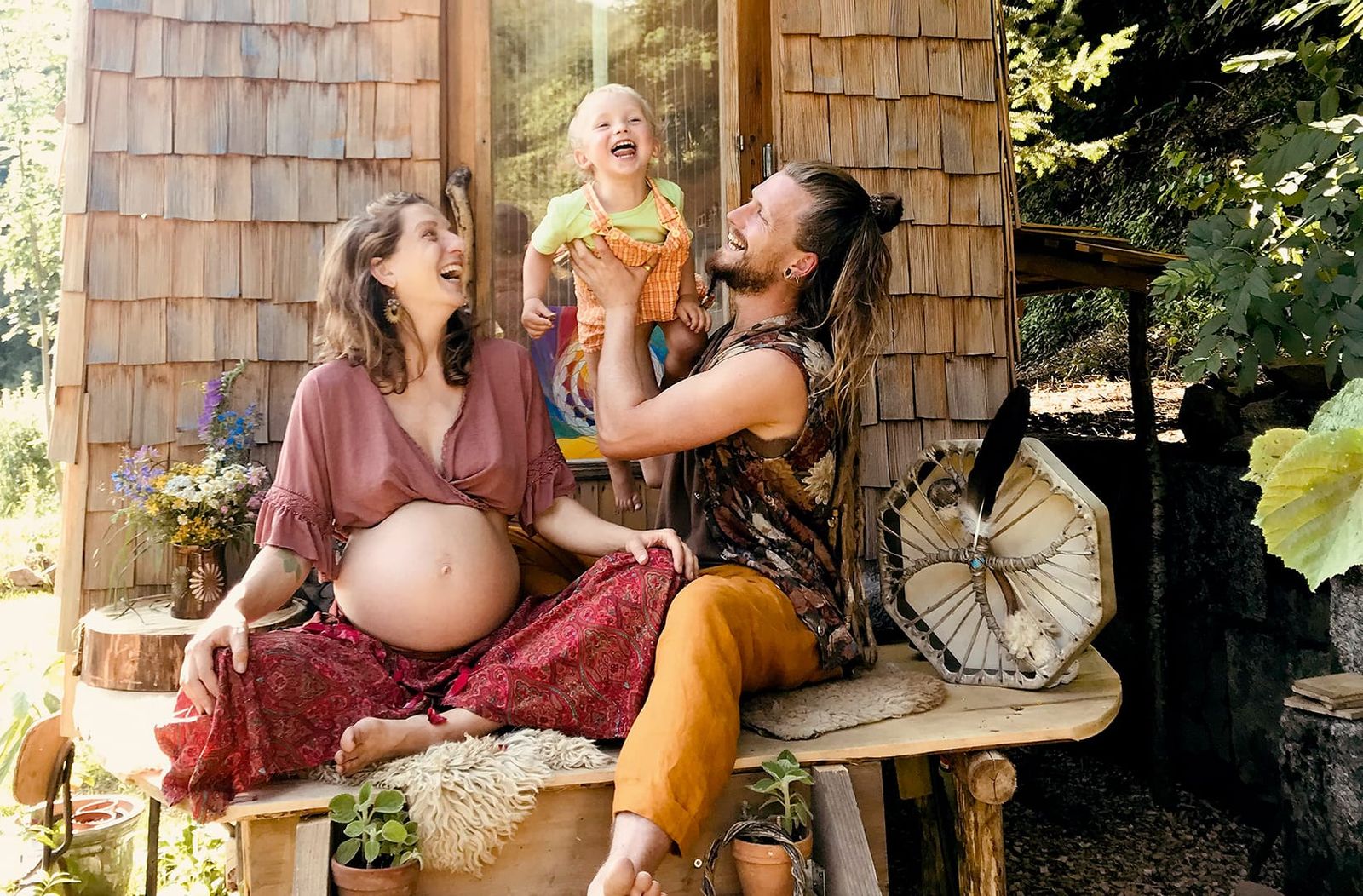 family cabin living natur