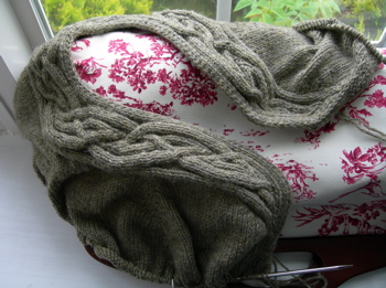 Eris cardigan in progress.