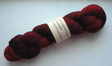 Wollmeise in Granatapfel.