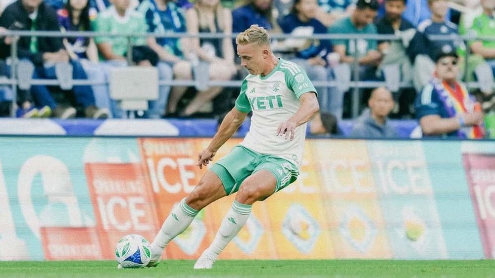 Oleksandr Svatok preparing to kick the ball vs. Seattle