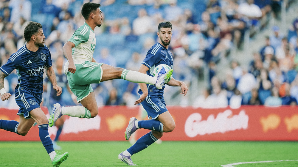 Owen Wolff picking a pass out of the air en route to scoring