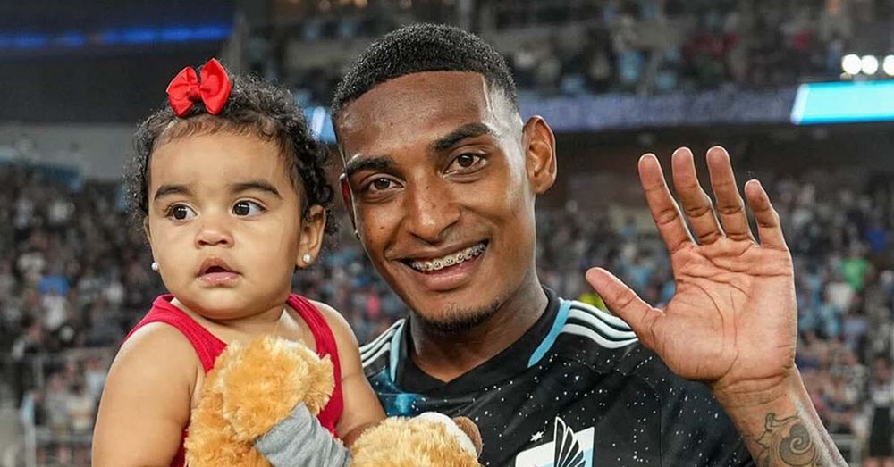 Joseph Rosales with child (then with Minnesota United FC, now with Austin FC) 