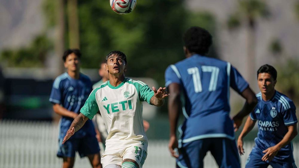 Facundo Torres eyeing ball to head playing against Sporting Kansas City in preseason match