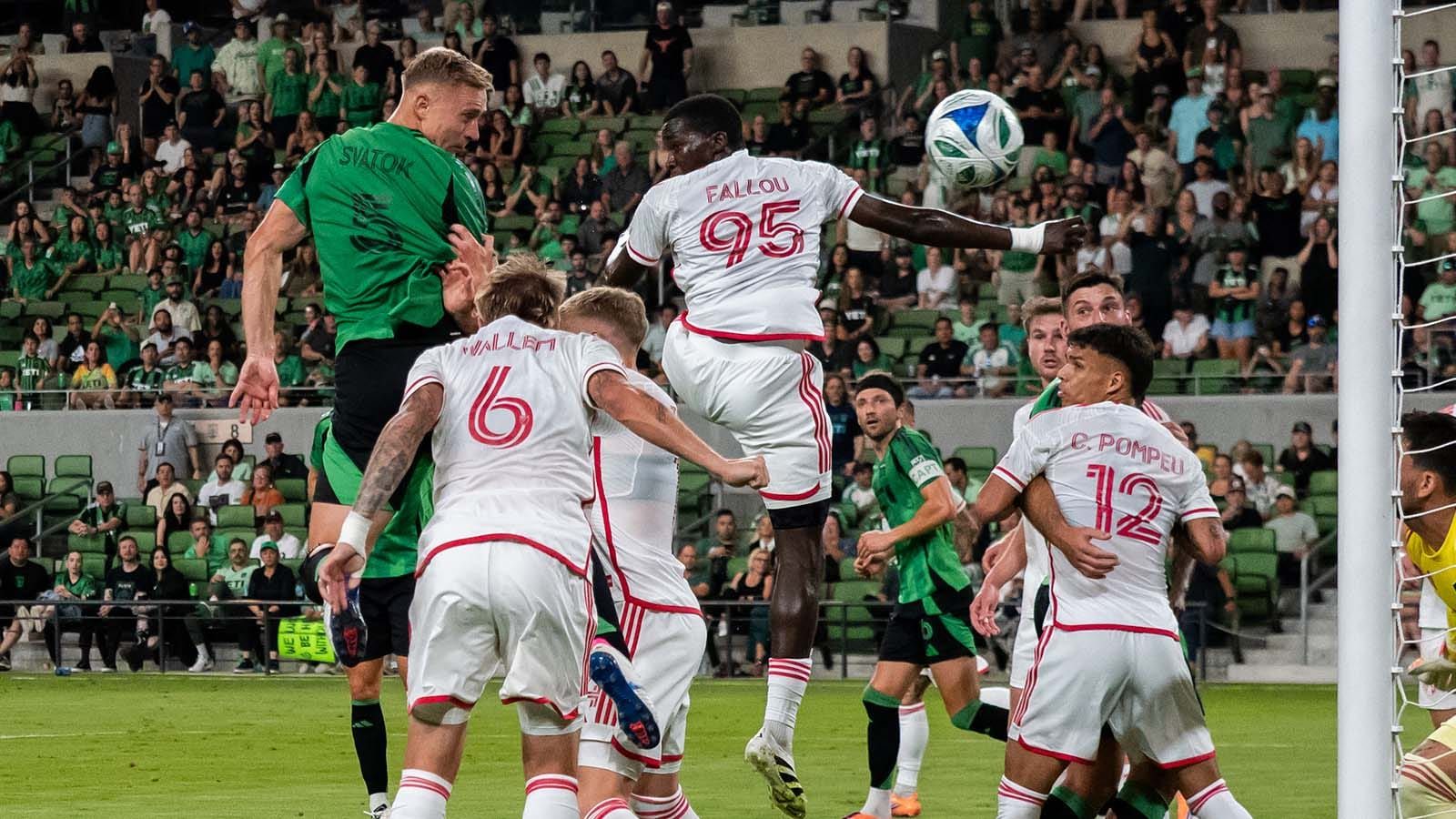 Oleksandr Svatok scoring goal against St. Louis